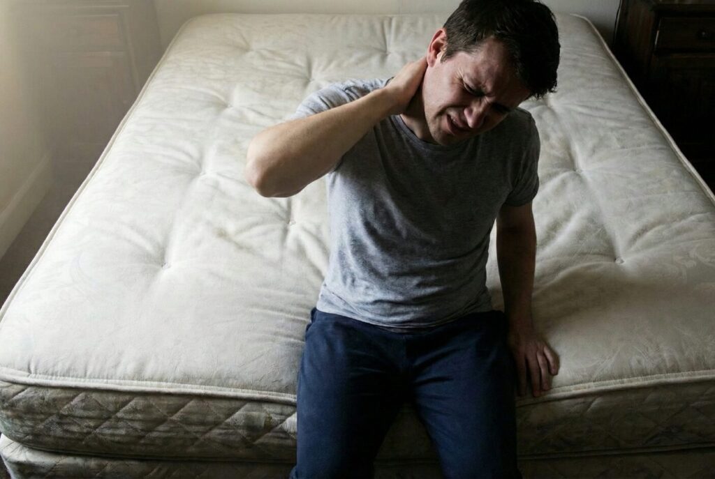 Materasso usurato: 7 segnali da non ignorare (e quando è ora di cambiarlo)